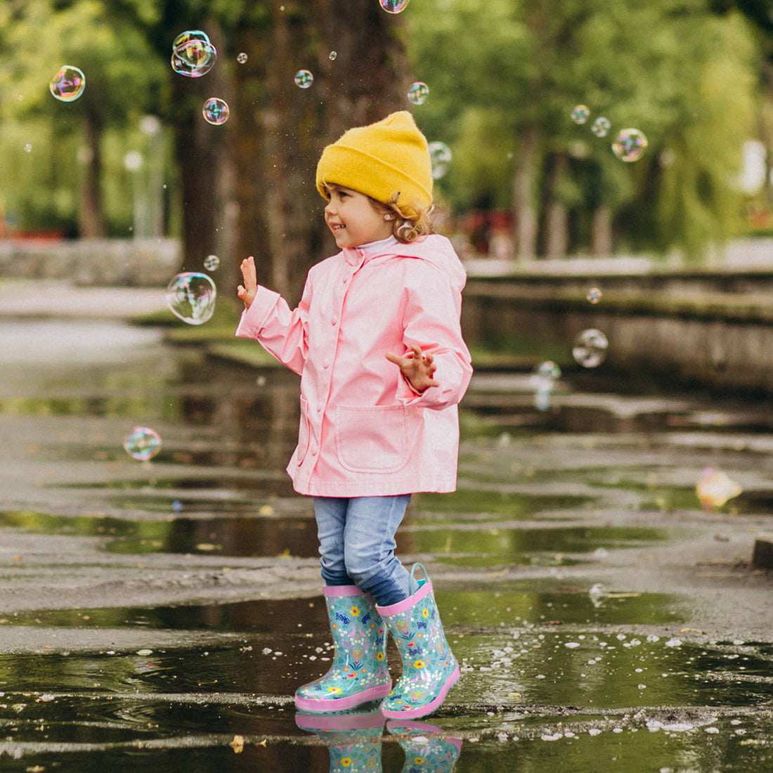 Girls rainboots